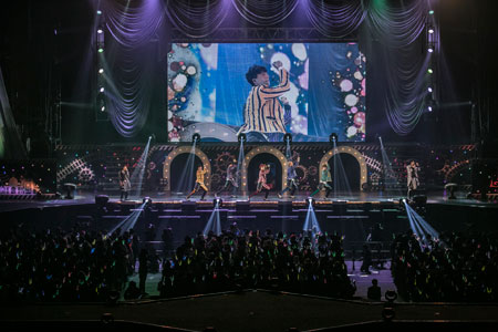 「超特急 CHRISTMAS ONEMAN LIVE Fantasy Love Train～君の元までつながるRail～」