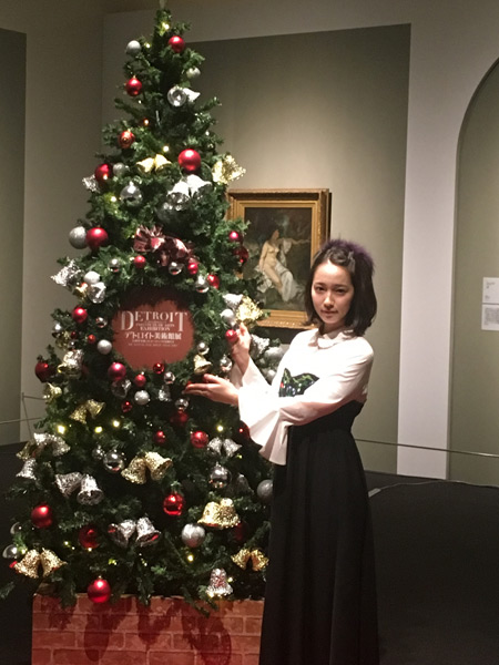 『デトロイト美術館展～大西洋を渡ったヨーロッパの名画たち～』のクリスマス・ナイトミュージアム開催セレモニーに出席した吉岡里帆