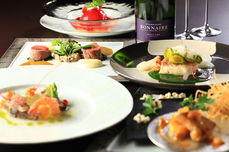 Sky Restaurant 634(musashi)ディナーコース　イメージ　(C)TOKYO-SKYTREE