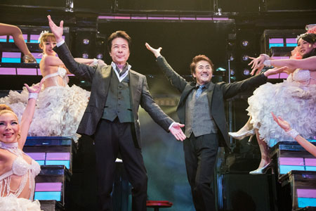 『ラ・カージュ・オ・フォール』コンビ結成10周年アニバーサリー会見より　撮影：川野結李歌