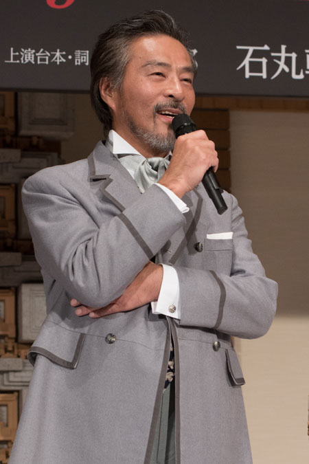 ダンヴァース・カルー卿役　福井貴一　　撮影：イシイノブミ