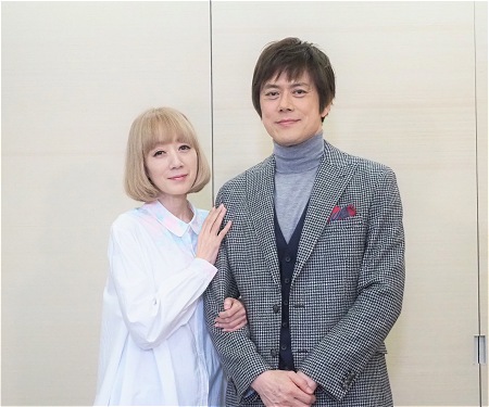 左から 涼風真世、山口祐一郎