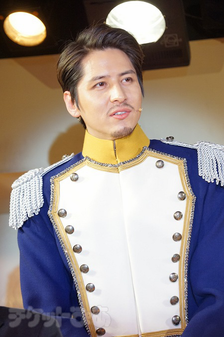 伊礼彼方　　撮影：源賀津己