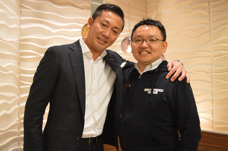 (画像左から)島田慎二(千葉ジェッツ代表取締役社長)、山野勝行(アースフレンズ東京Z代表取締役)