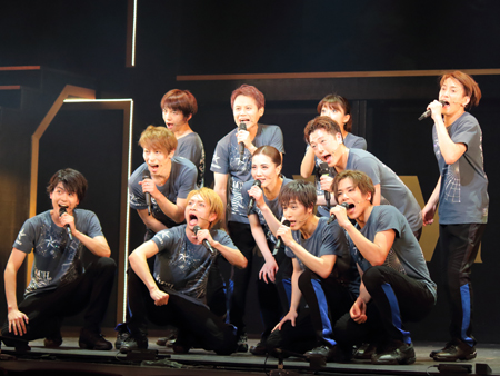 SHOW HOUSE 「GEM CLUBII」公開ゲネプロより 撮影:中川實穂