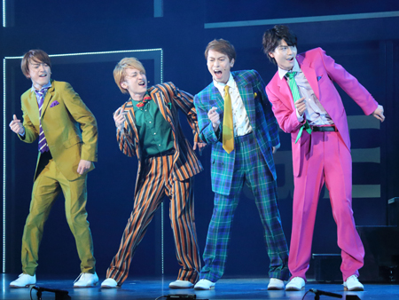 SHOW HOUSE 「GEM CLUBII」公開ゲネプロより　撮影:中川實穂