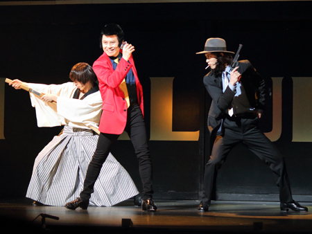 SHOW HOUSE 「GEM CLUBII」公開ゲネプロより　撮影:中川實穂