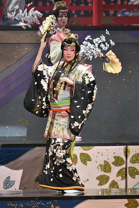 落語をモチーフに描くあの世珍道中、宝塚星組公演が開幕