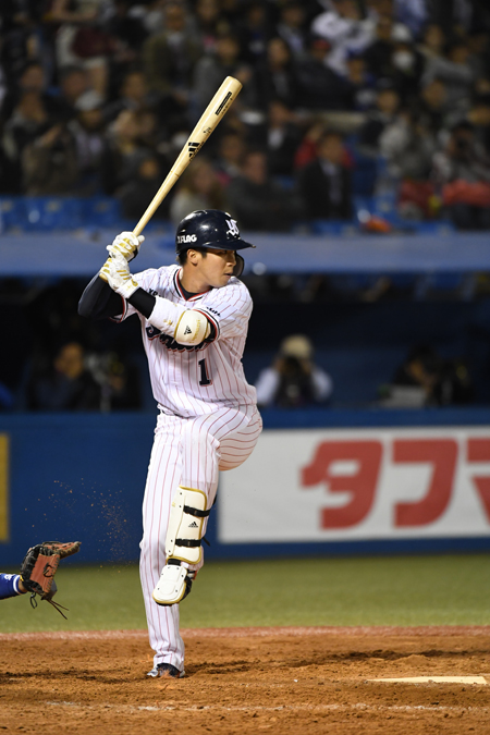 イベント満載 8月は神宮球場へ チケットぴあ スポーツ 野球