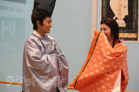 左から　平埜生成、朝海ひかる