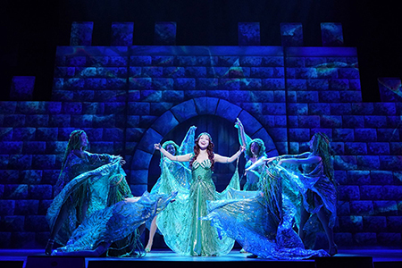 (C)ミュージカル「モンティ・パイソンのSPAMALOT」製作委員会