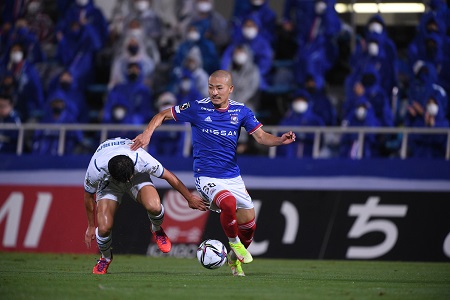 横浜fmの首位奪取か 鹿島がまたもや止めるのか チケットぴあ スポーツ サッカー