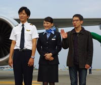 『ハッピ＾－フライト』世界初1000m上空試写会