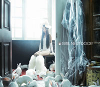 1stアルバム『GIRL NEXT DOOR』（CD+DVD）