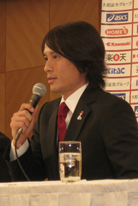 新天地での抱負を語る宮本