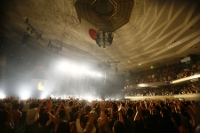 エレカシ、8年ぶりの武道館。宮本「最高だぜ！」 | チケットぴあ[音楽