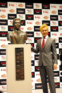 つるの剛士市長