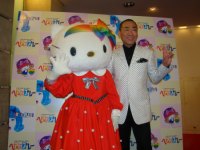 「ヘアスプレー」日本公演初日を観劇した真島茂樹