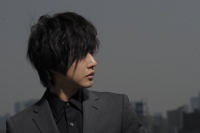 （C）韓流ぴあ特別編集／「1stフォト＆エッセイBOOK　パク・ヘジン　素顔のままで」