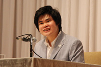辻井伸行（コンクール優勝記者会見にて）