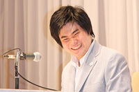 辻井伸行（コンクール優勝記者会見にて）