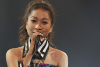 青山テルマ