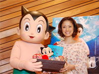 泣ける映画です」上戸彩がフルCG版『ATOM』のアフレコに挑戦