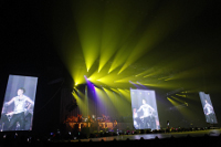 RAIN、さいたまスーパーアリーナのステージ写真　撮影：J.TUNE