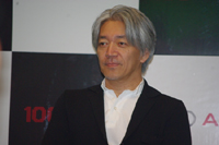 坂本龍一
