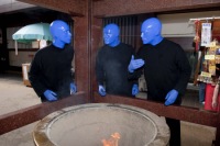 ブルーマンが巣鴨に出現！