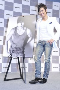 イ・ビョンホン　撮影：杉山正直