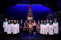 左よりJAY'ED、福田沙紀、JUJU、BONNIE PINK、BoA　(c)Disney Enterprises, Inc. All rights reserved.
