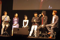 トークショーに参加した小西ら声優陣