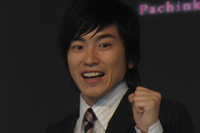 ぱちんこ爽快　美空ひばり　不死鳥伝説」記者発表会