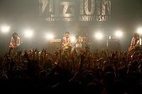THE BAWDIES