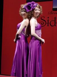 ブロードウェイ・ミュージカル「SIDE SHOW」製作記者発表より。貴城けい、樹里咲穂。