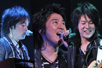 DEEN、3年連続で武道館ライブ | チケットぴあ[音楽 J-POP・ROCK]