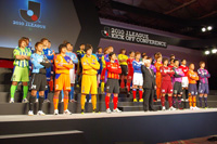 J1・J2全37チームの選手