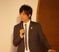 『JINROマッコリ』CM発表会