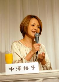 舞台『佐賀のがばいばあちゃん』会見より。中澤裕子