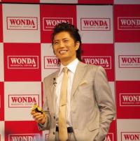 『ワンダ』新CM発表会に出席したGACKT