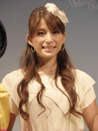 上原多香子