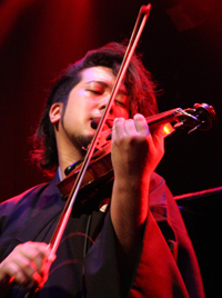 戦国魂ライブの出演者(写真は山内達哉)