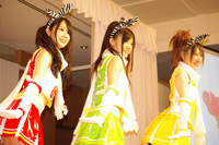 ゼブラ天使キュインキュイ～ン　左から、高田志織、古川愛李、小野晴香