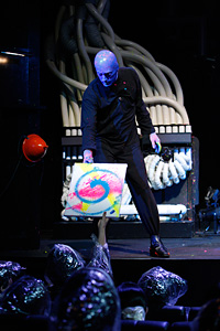 BLUE MAN GROUP IN TOKYO再来日公演開幕！ (C)BMP