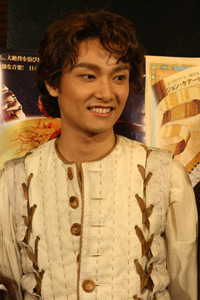 井上芳雄