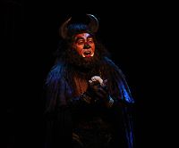 東京では12年ぶりの 美女と野獣 新劇場で華やかに開幕 チケットぴあ 演劇 ミュージカル ショー