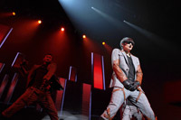 ZeppツアーでのRAIN　(C)J.TUNE／Rise Communication