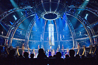 『ZED』100万人達成　(c)2010 Cirque du Soleil Inc.