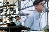 WORLD HAPPINESS 2010、トリのYellow Magic Orchestraは11曲